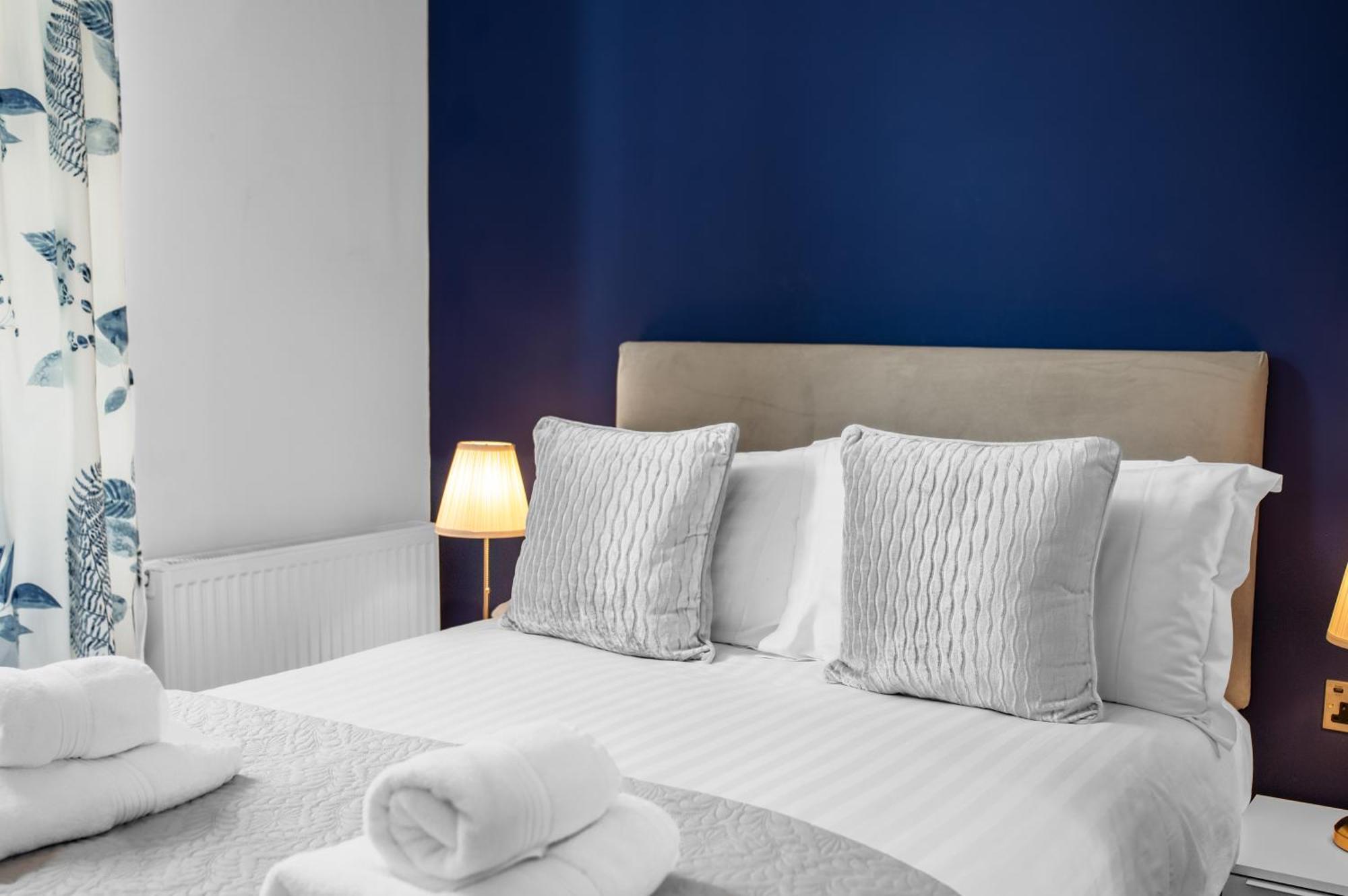 The Apartments Coniston Bagian luar foto